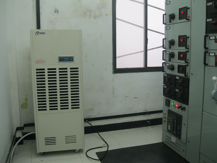 開關柜除濕機