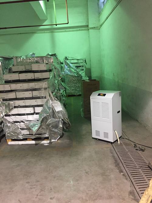地下倉庫除濕機(jī)