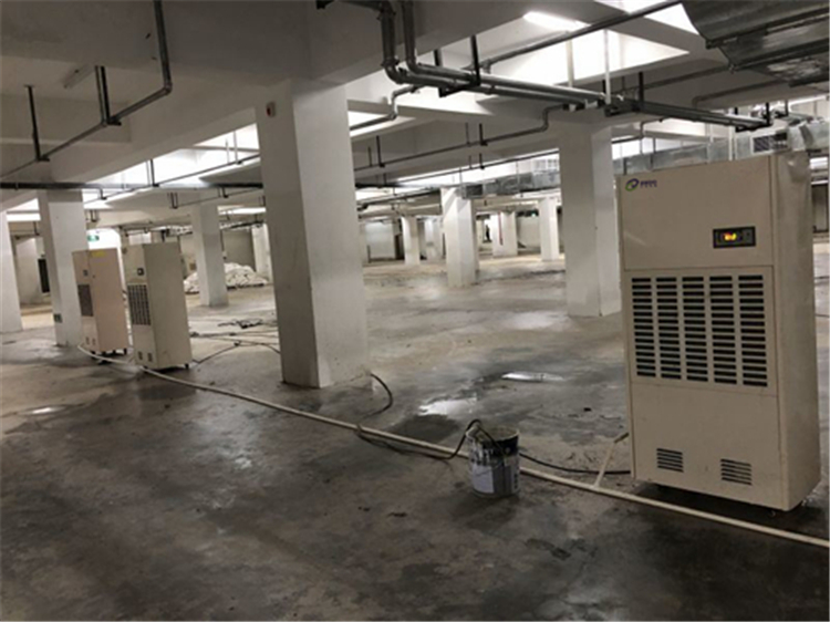 地下車庫干燥機